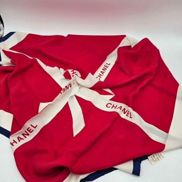 CHANEL Scarf 350-042525 - Picture 7 of 10